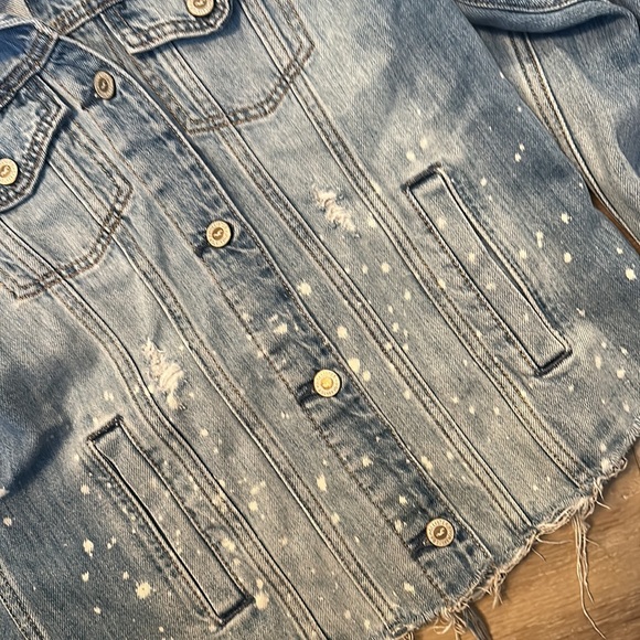 Distressed Denim Jacket - Picture 4 of 7
